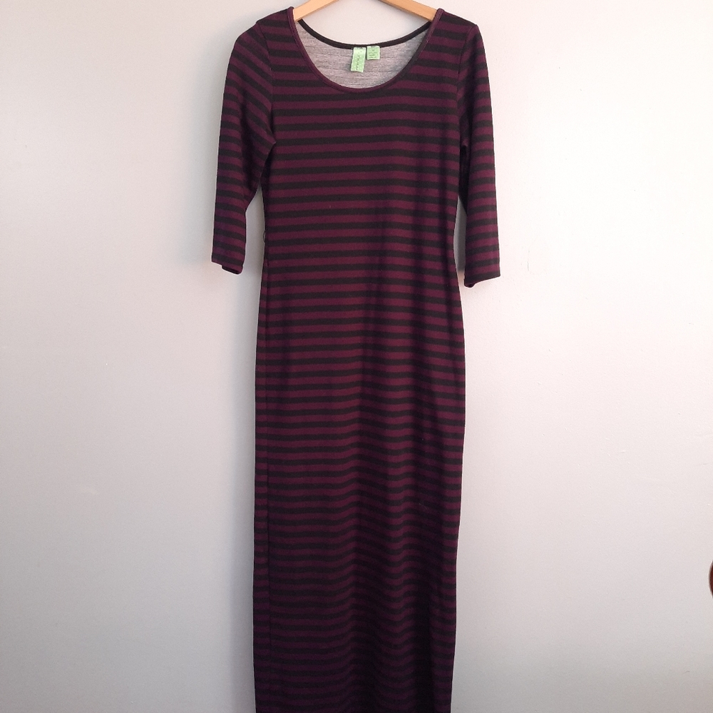 Johnny Martin Black & Purple Striped Scoop Neck Maxi Dress
